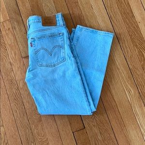 Levi’s wedgie straight